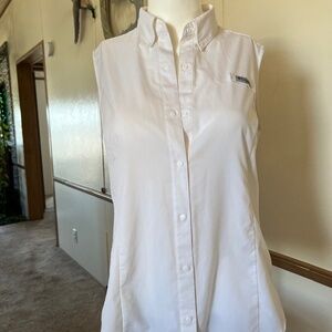 Columbia Women's PFG Tamiami Sleeveless Fishing Shirt